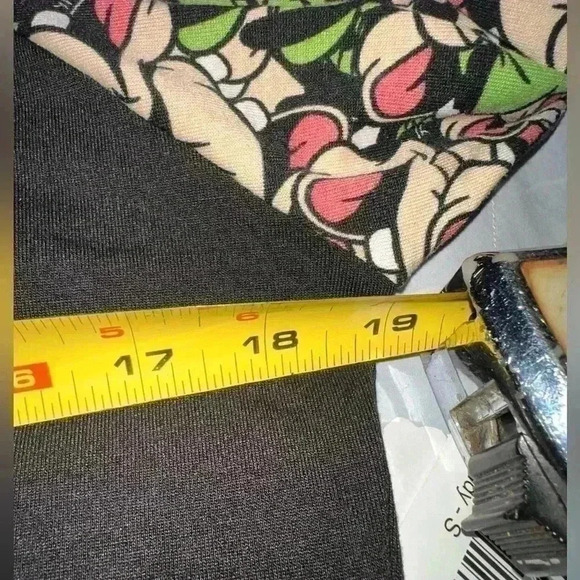 Lularoe Small Disney Randy baseball style t shirt  with Goofy arms! NWT. - Picture 8 of 9